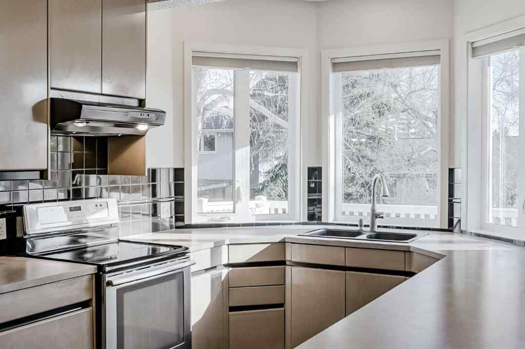 MLS® A2269104 - 127 Canterbury Court SW in Canyon Meadows Calgary, Residential