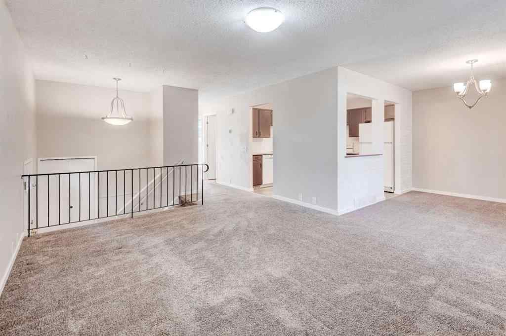 MLS® A2269105 - 43 Midridge Gardens SE in Midnapore Calgary, Residential