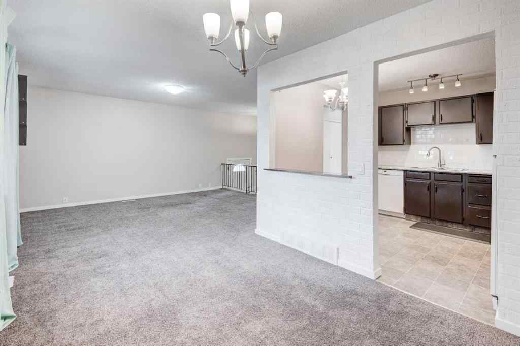 MLS® A2269105 - 43 Midridge Gardens SE in Midnapore Calgary, Residential