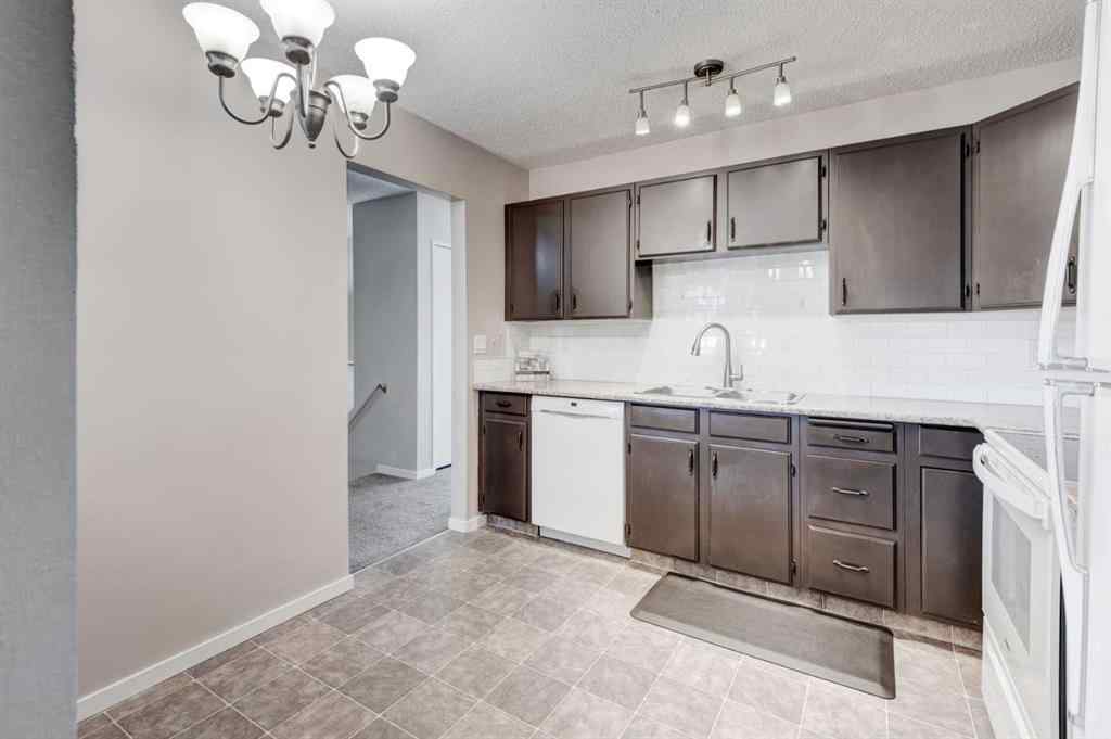 MLS® A2269105 - 43 Midridge Gardens SE in Midnapore Calgary, Residential