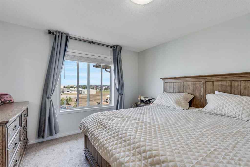 MLS® A2269109 - 665 Hillcrest Road SW in Hillcrest Airdrie, Residential