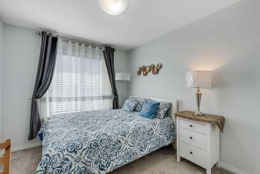 MLS® A2269109 - 665 Hillcrest Road SW in Hillcrest Airdrie, Residential