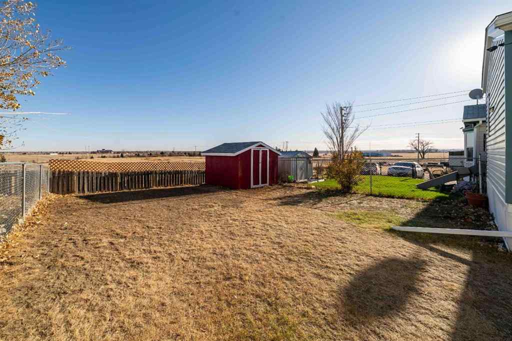 MLS&reg; # A2269117 - 18 Oxford Lane SW in SW Hill Medicine Hat, Mobile Open Houses