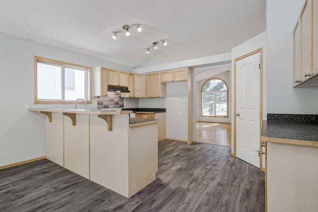 MLS® A2269120 - 31 Panatella Drive NW in Panorama Hills Calgary, Residential