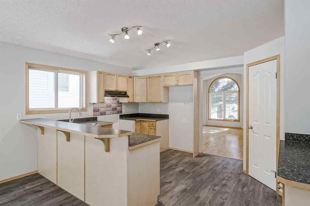 MLS® A2269120 - 31 Panatella Drive NW in Panorama Hills Calgary, Residential