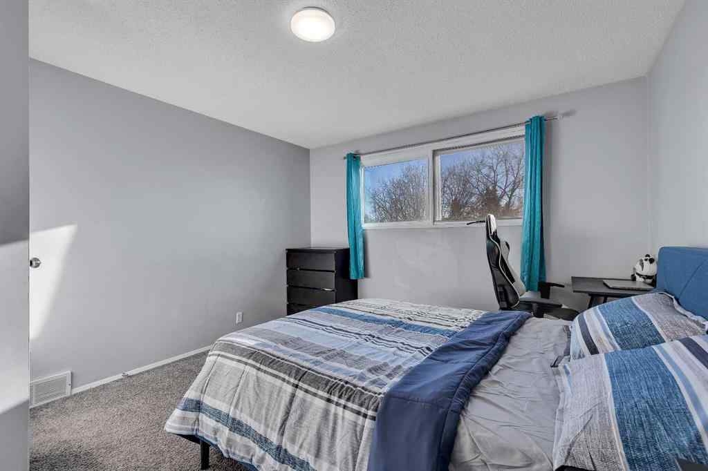 MLS® A2269121 - 16 Castleglen Crescent NE in Castleridge Calgary, Residential