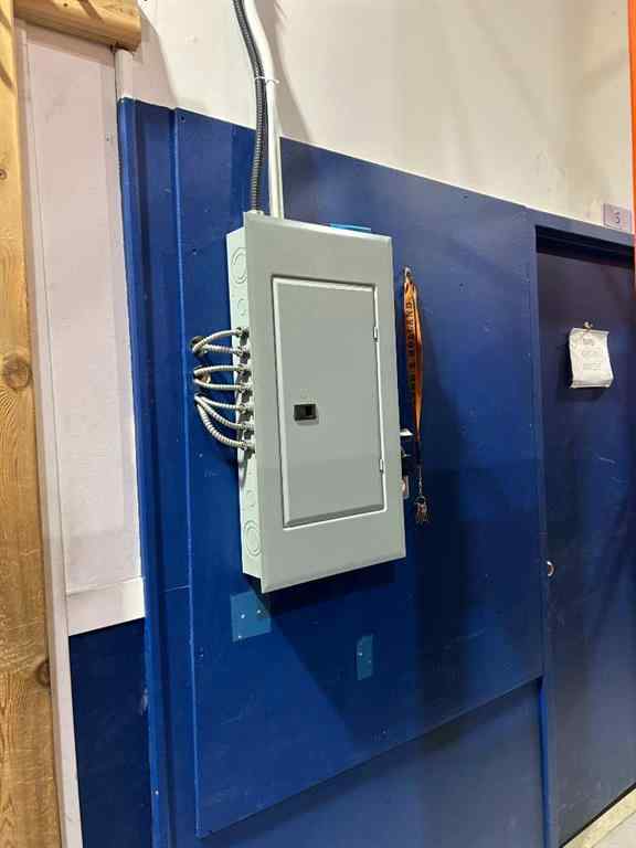 MLS&reg; # A2269126 - 233 31 Street N in Anderson Industrial Park Lethbridge, Commercial Open Houses