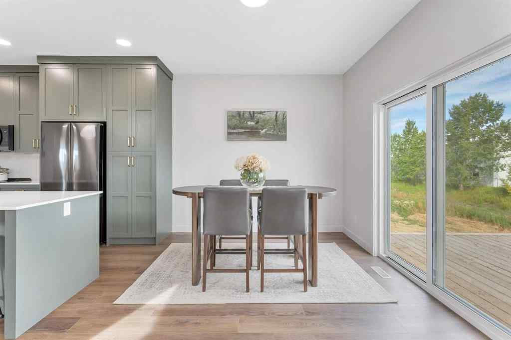 MLS&reg; # A2269127 - 115 Hampton Crescent  in Hampton Pointe Sylvan Lake, Residential Open Houses