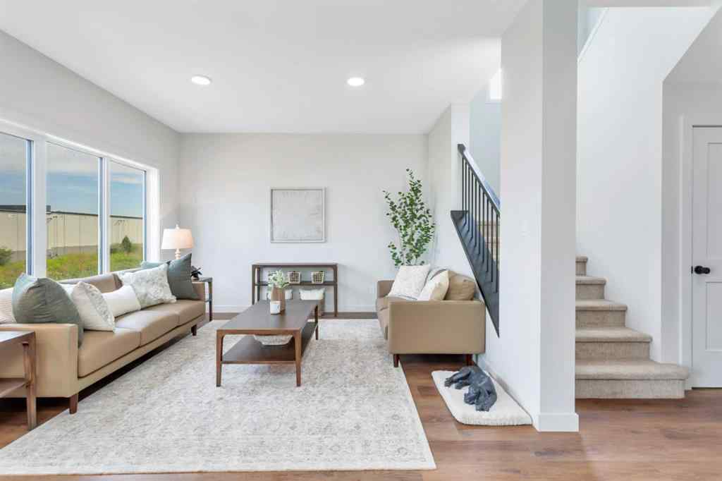 MLS&reg; # A2269127 - 115 Hampton Crescent  in Hampton Pointe Sylvan Lake, Residential Open Houses