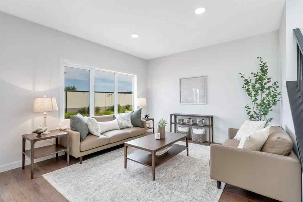 MLS&reg; # A2269127 - 115 Hampton Crescent  in Hampton Pointe Sylvan Lake, Residential Open Houses