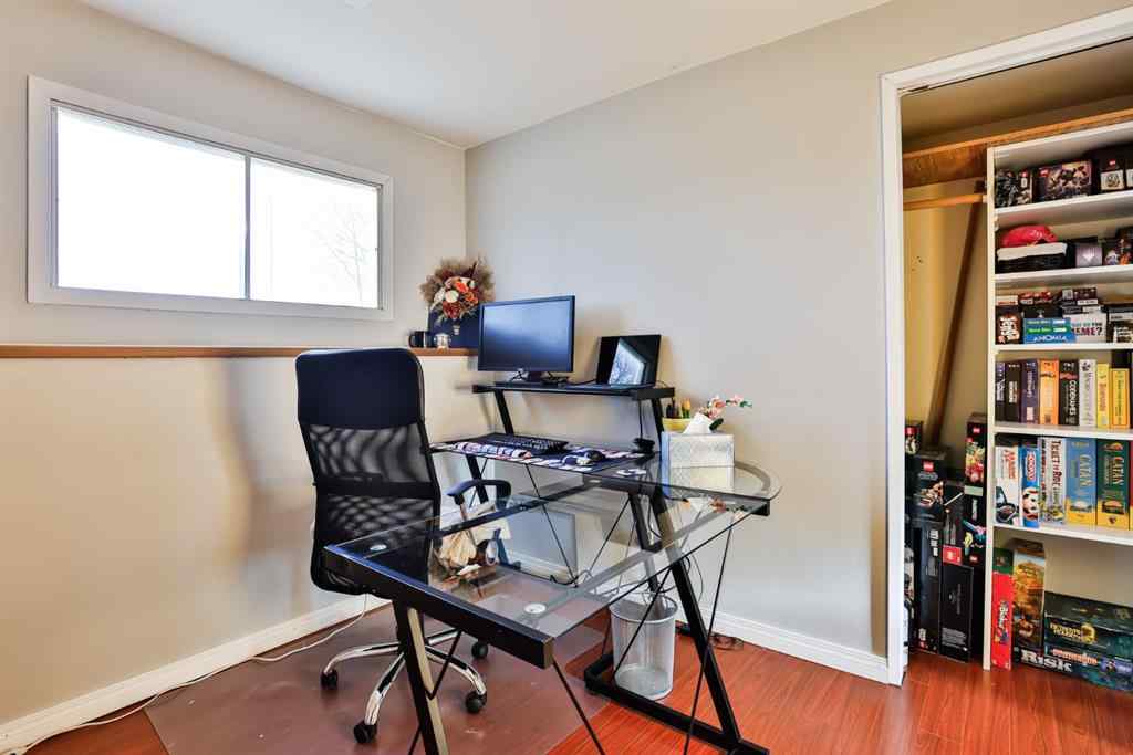 MLS® A2269137 - 125 Princeton Crescent W in Varsity Village Lethbridge, Residential