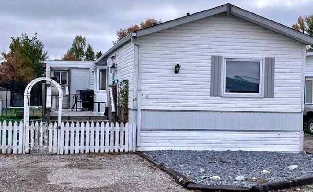 MLS® A2269139 - Unit #45 134 Village Way  in Westpark Village Strathmore, Mobile