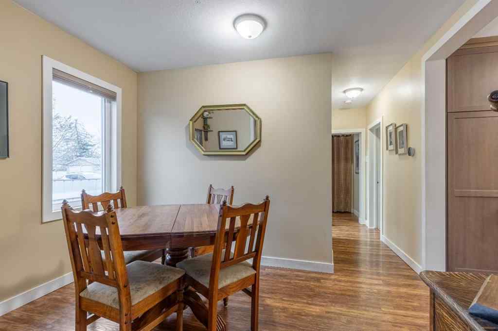 MLS&reg; # A2269142 - 915 7 Street N in NONE Lethbridge, Residential Open Houses