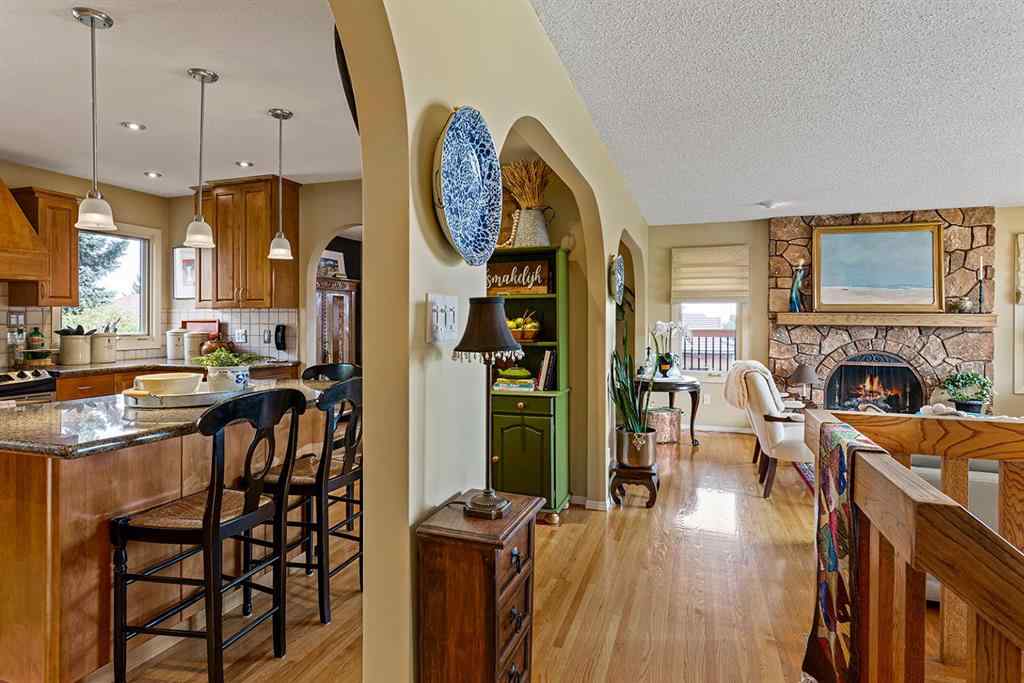 MLS® A2269146 - 4 Ross View Place SE in Ross Glen Medicine Hat, Residential