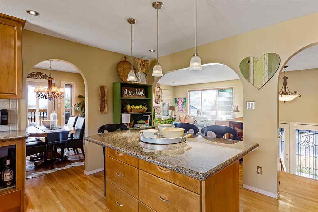 MLS® A2269146 - 4 Ross View Place SE in Ross Glen Medicine Hat, Residential