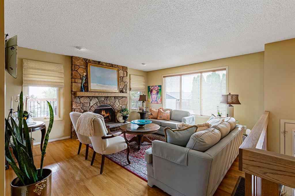 MLS® A2269146 - 4 Ross View Place SE in Ross Glen Medicine Hat, Residential