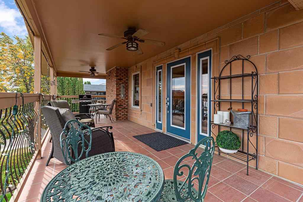 MLS® A2269146 - 4 Ross View Place SE in Ross Glen Medicine Hat, Residential