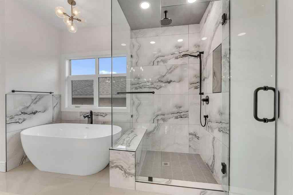 MLS® A2269147 - 236 East Lakeview Place  in East Lakeview Shores Chestermere, Residential