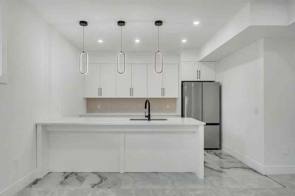 MLS® A2269147 - 236 East Lakeview Place  in East Lakeview Shores Chestermere, Residential