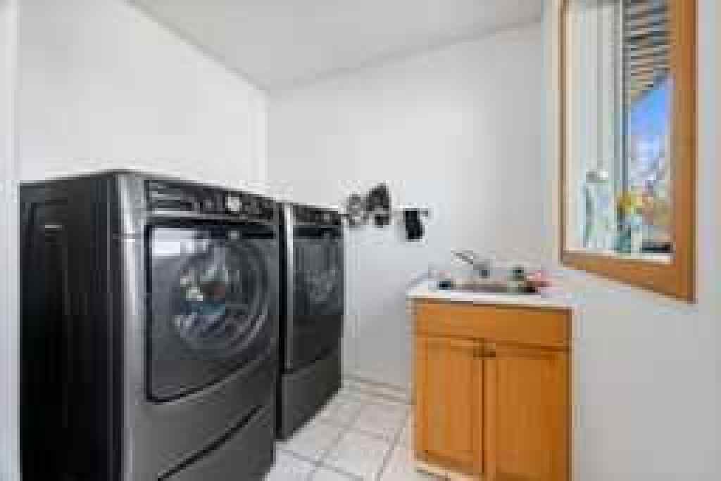 MLS® A2269148 - 5210 57 Street  in West Lloydminster Lloydminster, Residential