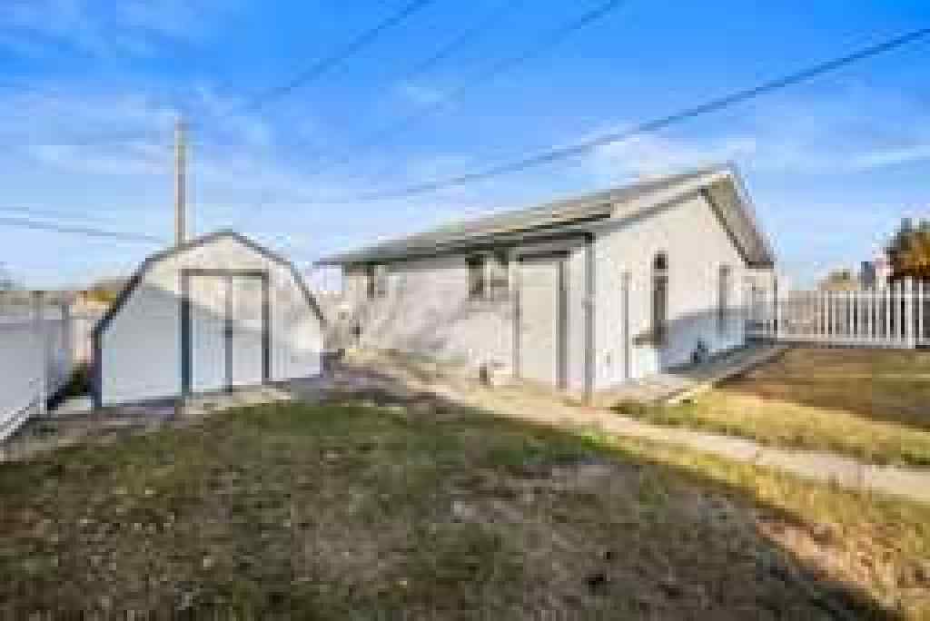 MLS® A2269148 - 5210 57 Street  in West Lloydminster Lloydminster, Residential