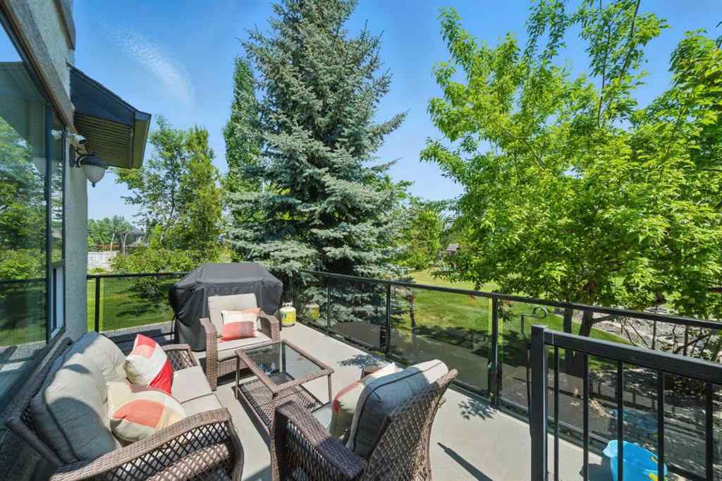 MLS® A2269150 - 31 Lynx Meadows Court NW in NONE Calgary, Residential