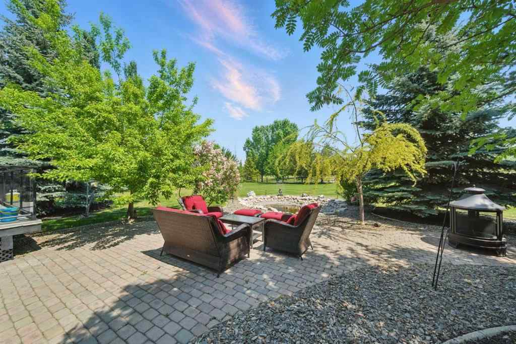 MLS® A2269150 - 31 Lynx Meadows Court NW in NONE Calgary, Residential