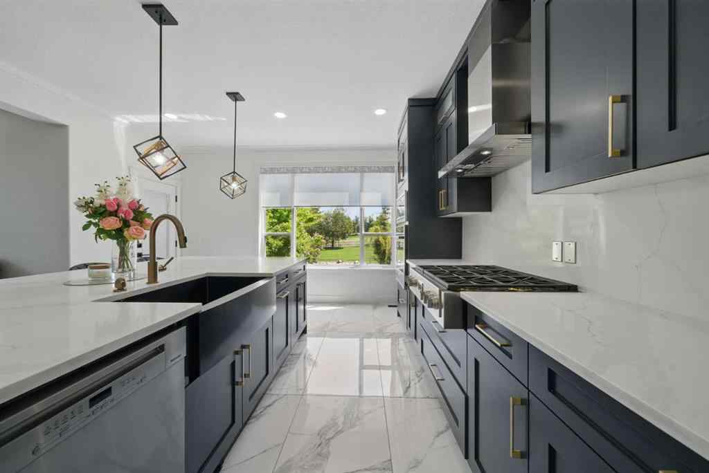 MLS® A2269150 - 31 Lynx Meadows Court NW in NONE Calgary, Residential