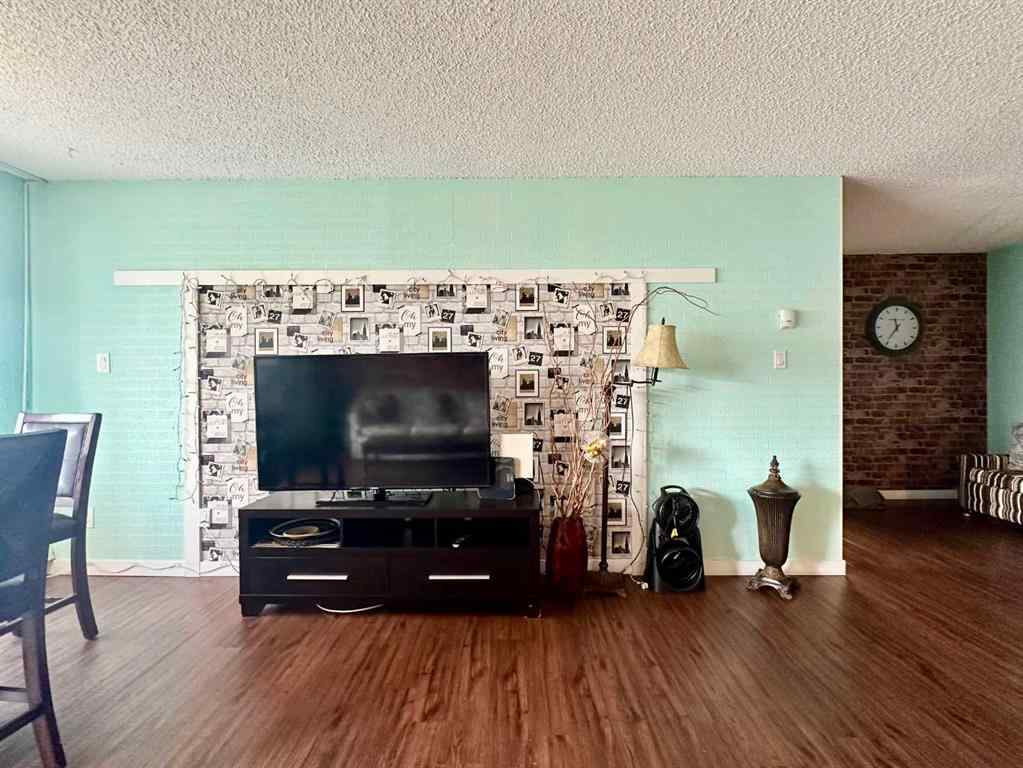 MLS® A2269151 - Unit #2305 221 6 Avenue SE in Downtown Commercial Core Calgary, Rental