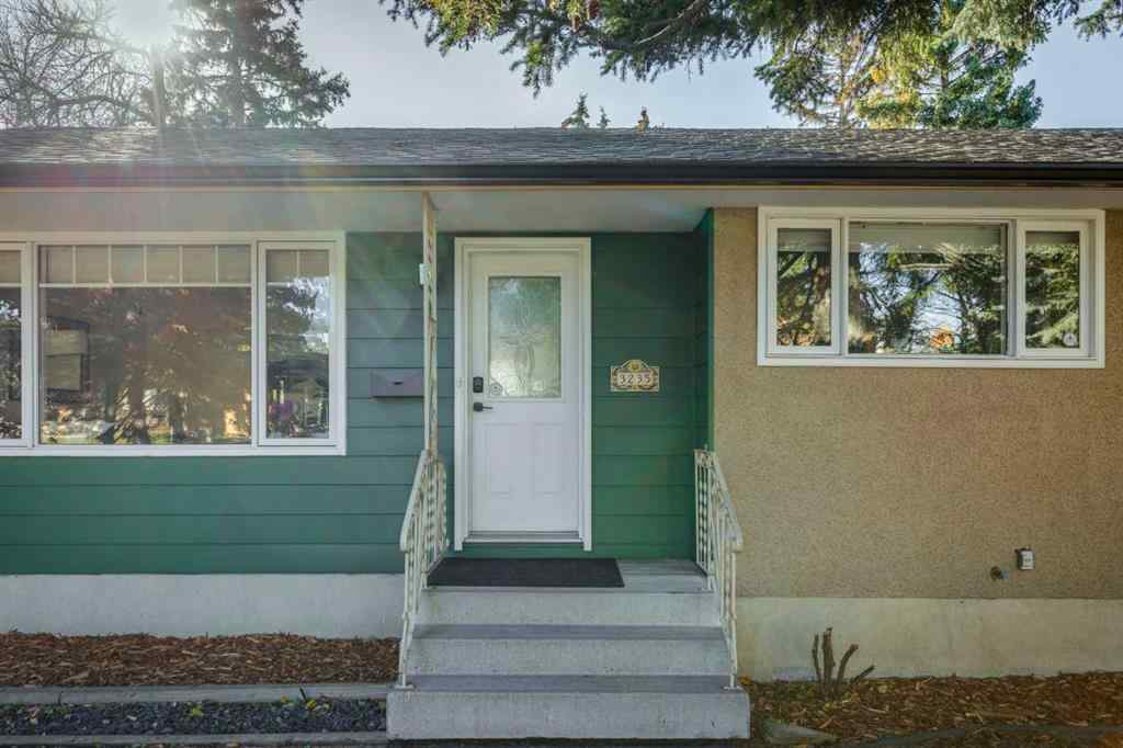 MLS&reg; # A2269154 - 3235 Bearspaw Drive NW in Brentwood Calgary, Residential Open Houses