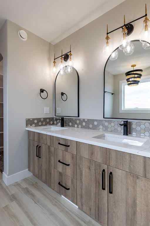 MLS® A2269155 - 111 Sierra Road SW in SW Southridge Medicine Hat, Residential