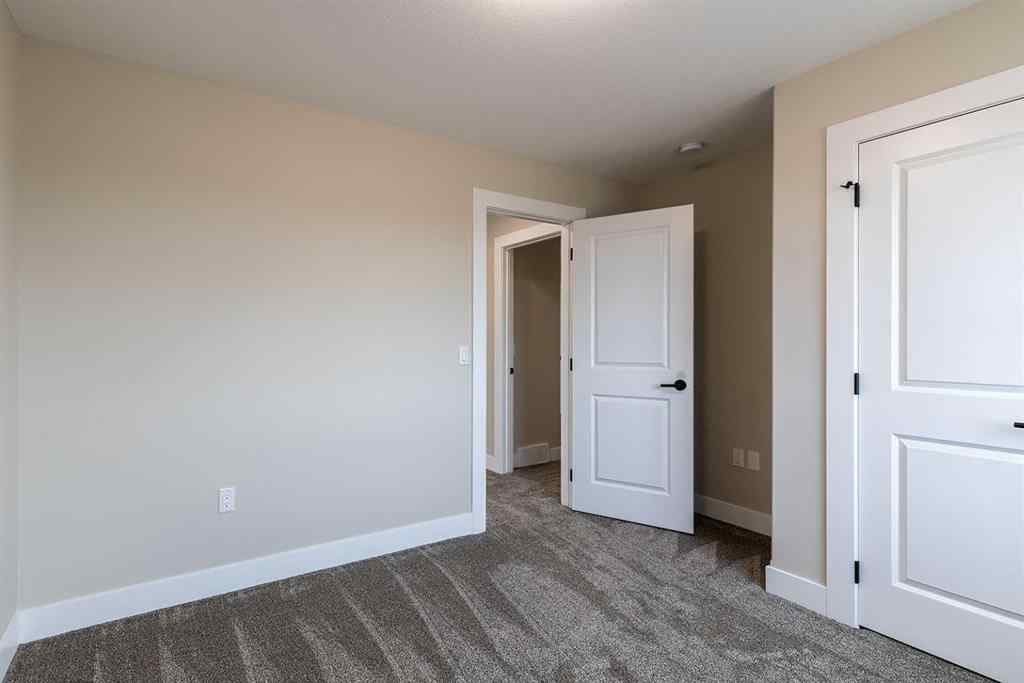 MLS® A2269155 - 111 Sierra Road SW in SW Southridge Medicine Hat, Residential