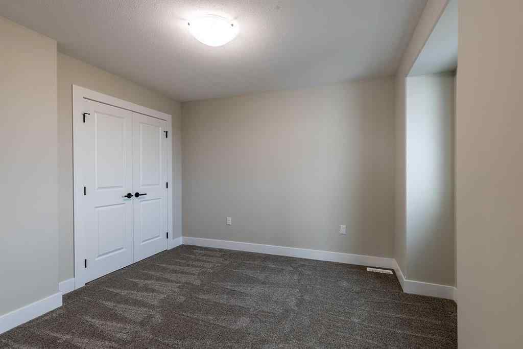 MLS® A2269155 - 111 Sierra Road SW in SW Southridge Medicine Hat, Residential