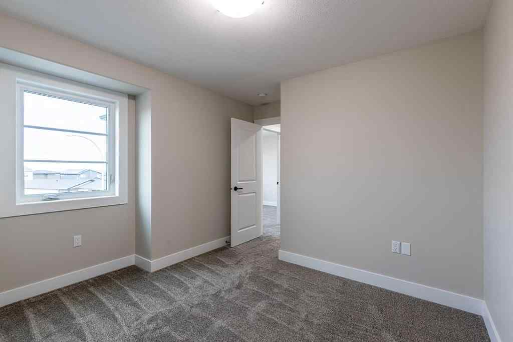 MLS® A2269155 - 111 Sierra Road SW in SW Southridge Medicine Hat, Residential