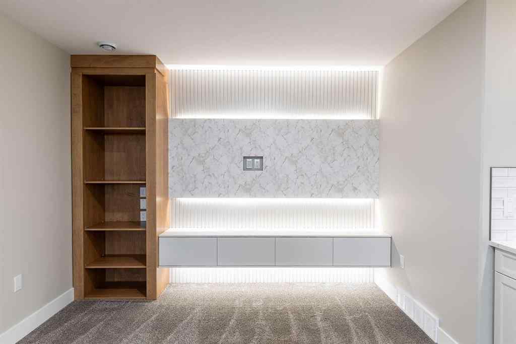 MLS® A2269155 - 111 Sierra Road SW in SW Southridge Medicine Hat, Residential