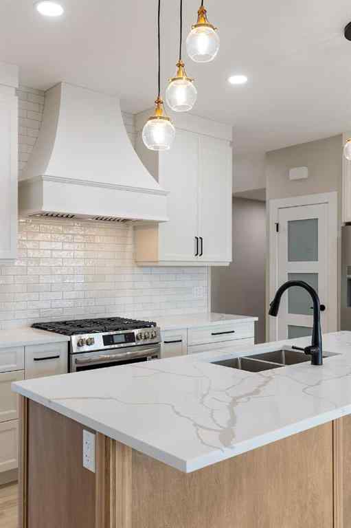 MLS® A2269155 - 111 Sierra Road SW in SW Southridge Medicine Hat, Residential