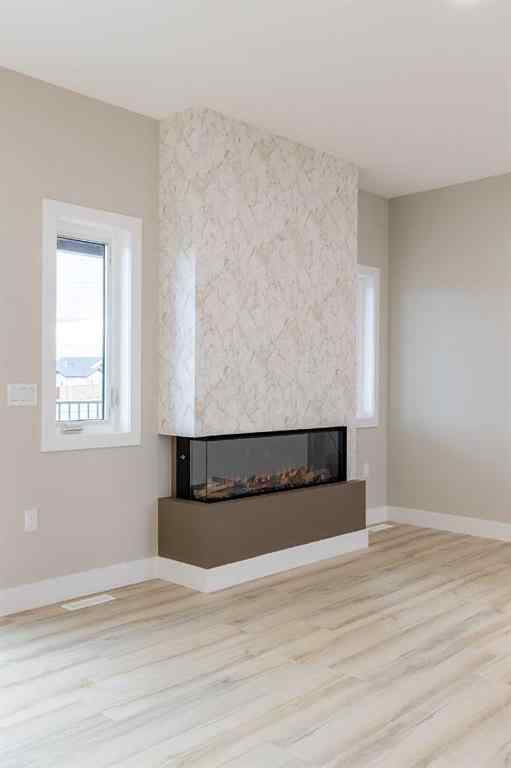 MLS® A2269155 - 111 Sierra Road SW in SW Southridge Medicine Hat, Residential