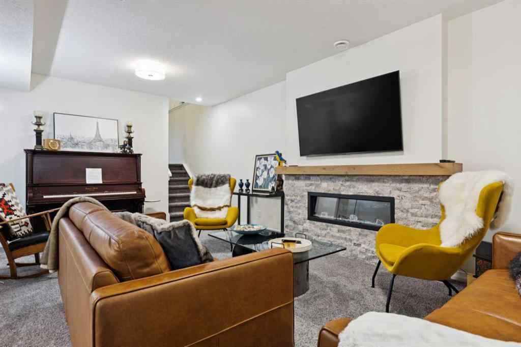 MLS® A2269159 - 44 Riviera Court  in Riviera Cochrane, Residential