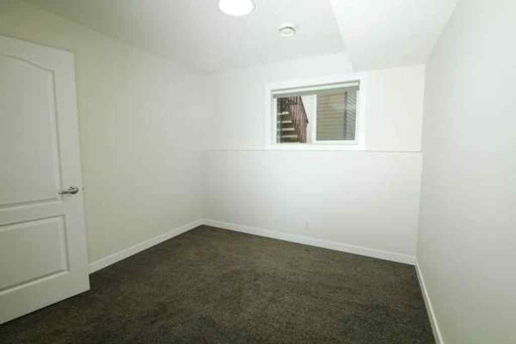 MLS® A2269161 - 22 Keen Crescent  in Kingsgate Red Deer, Residential