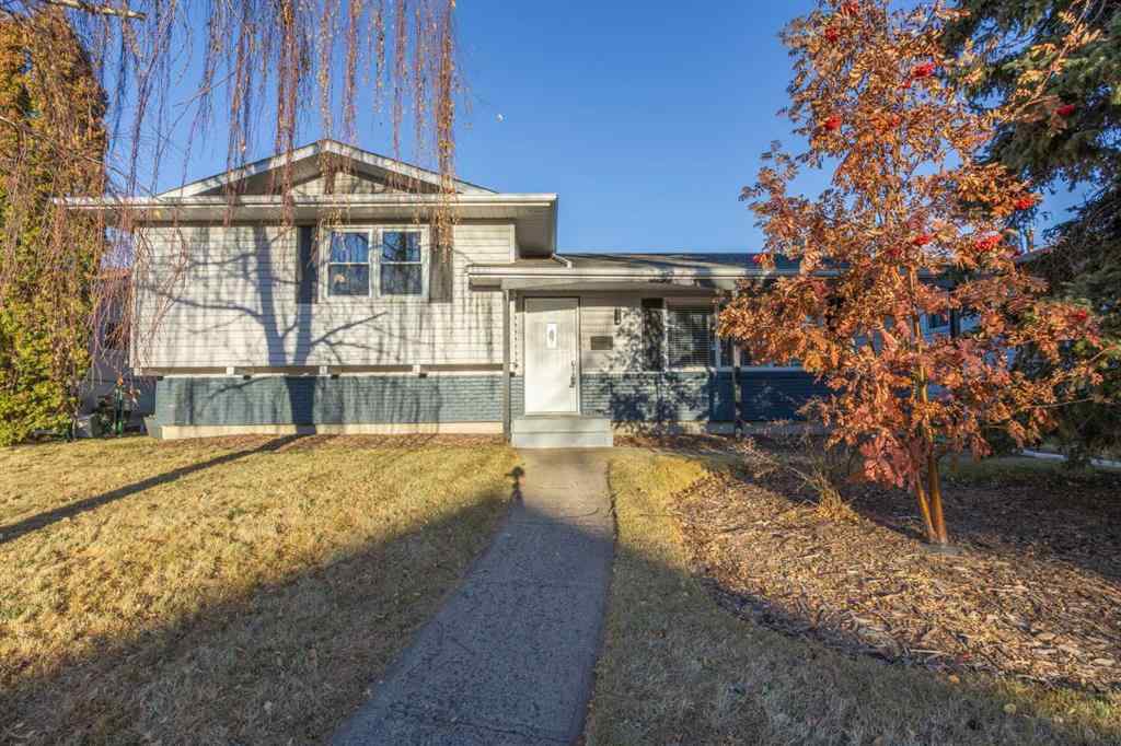 MLS® A2269164 - 10444 Maplecreek Drive SE in Maple Ridge Calgary, Residential