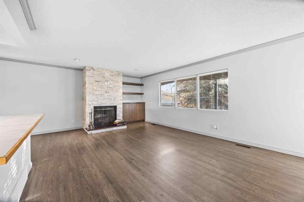 MLS® A2269164 - 10444 Maplecreek Drive SE in Maple Ridge Calgary, Residential