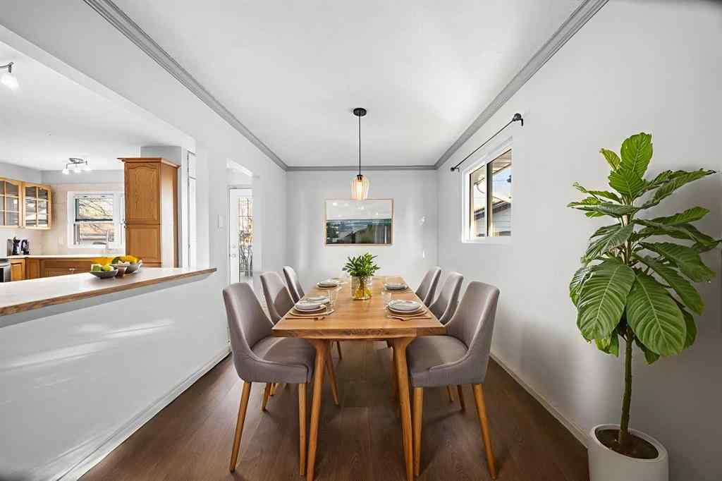 MLS® A2269164 - 10444 Maplecreek Drive SE in Maple Ridge Calgary, Residential