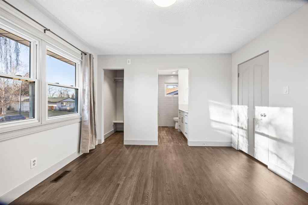 MLS® A2269164 - 10444 Maplecreek Drive SE in Maple Ridge Calgary, Residential