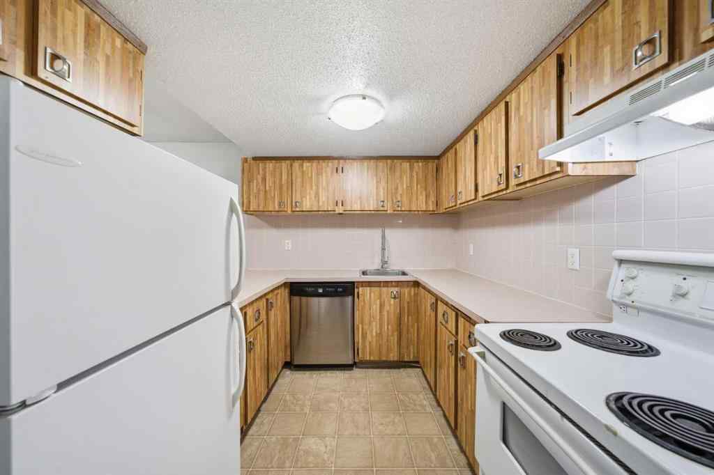 MLS&reg; # A2269166 - Unit #306 2200 Woodview Drive SW in Woodlands Calgary, Residential Open Houses