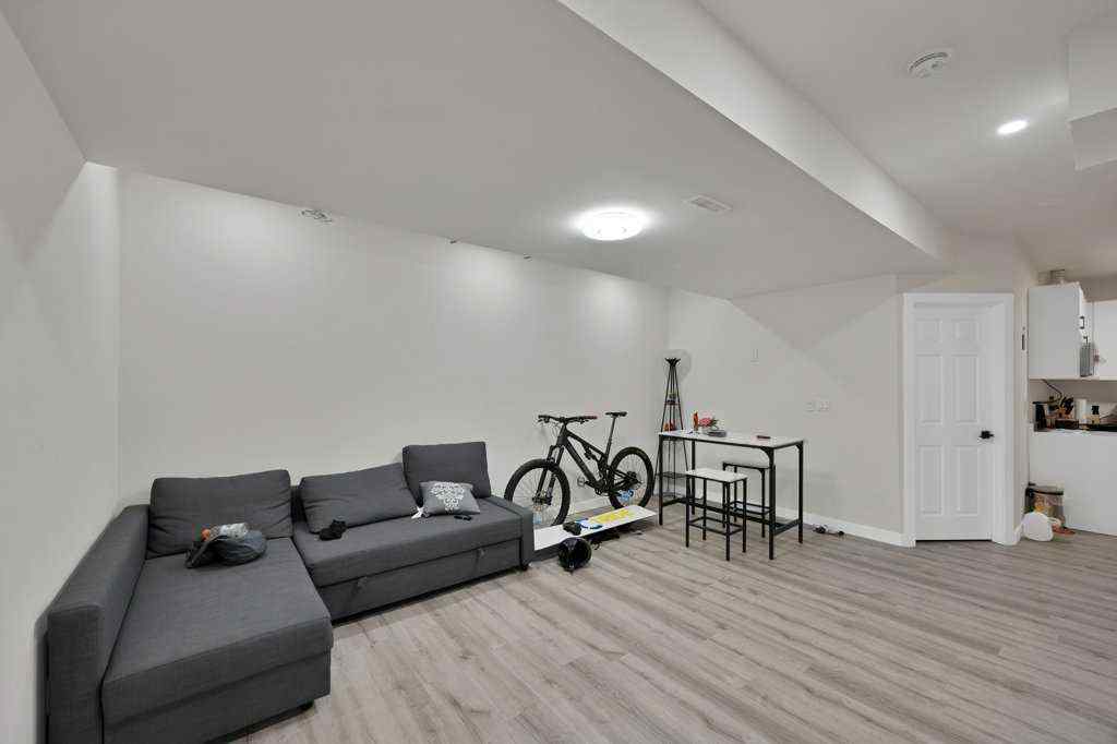 MLS® A2269168 - 93 Edith Gate NW in Glacier Ridge Calgary, Residential