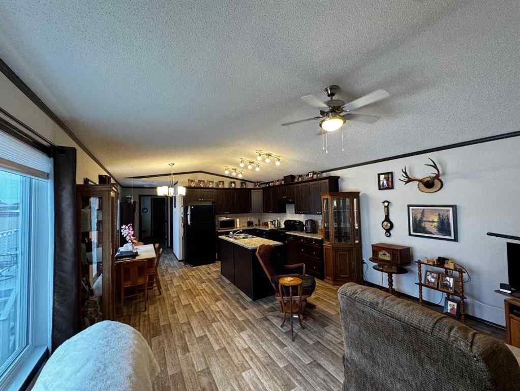 MLS&reg; # A2269170 - 84 Greenwood Villa   in Newcastle Drumheller, Mobile Open Houses