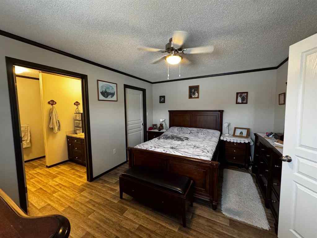 MLS&reg; # A2269170 - 84 Greenwood Villa   in Newcastle Drumheller, Mobile Open Houses