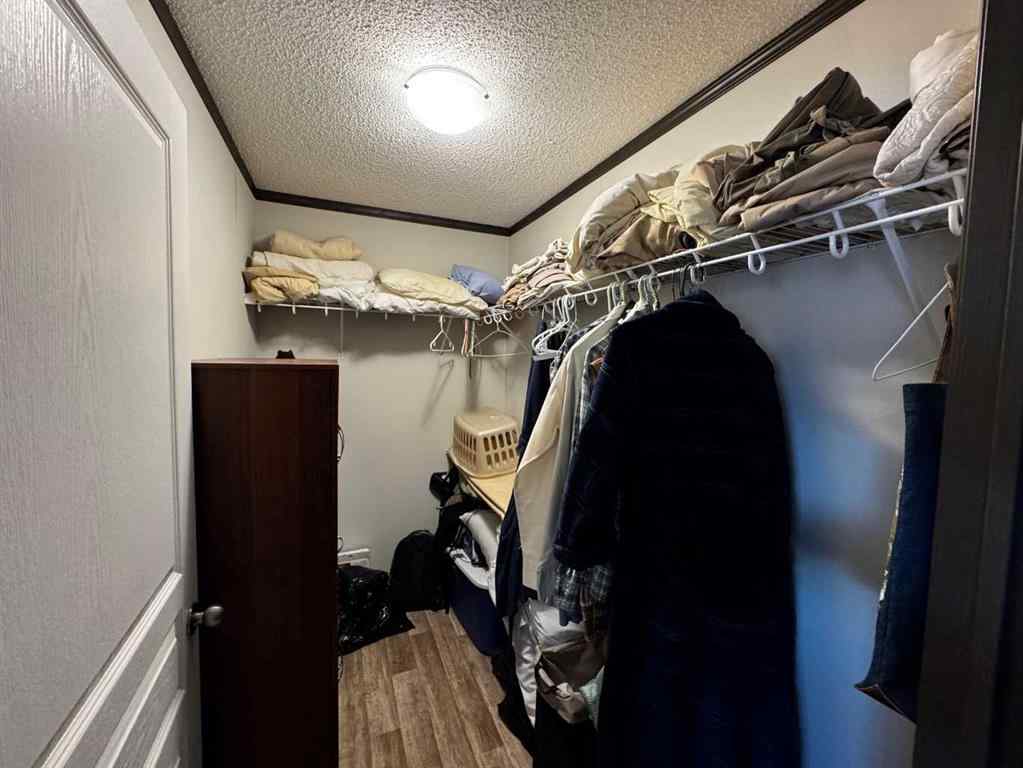 MLS&reg; # A2269170 - 84 Greenwood Villa   in Newcastle Drumheller, Mobile Open Houses