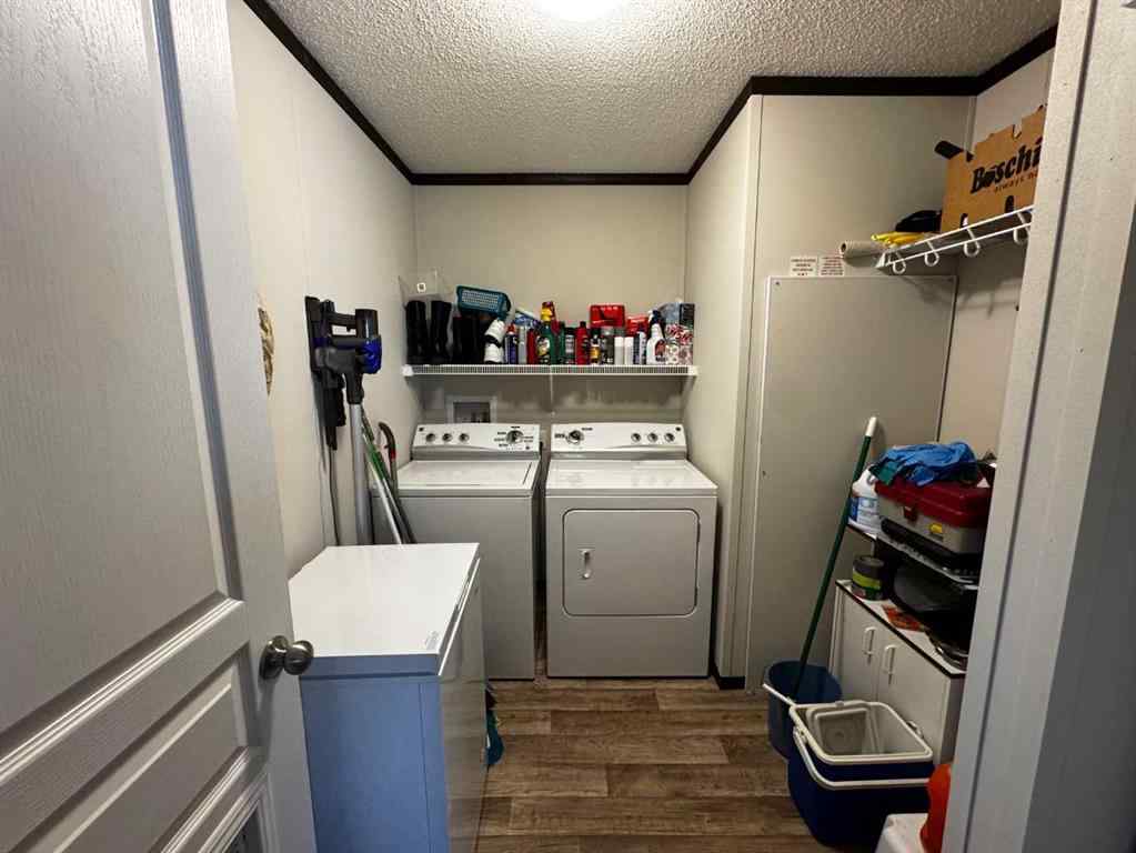 MLS&reg; # A2269170 - 84 Greenwood Villa   in Newcastle Drumheller, Mobile Open Houses