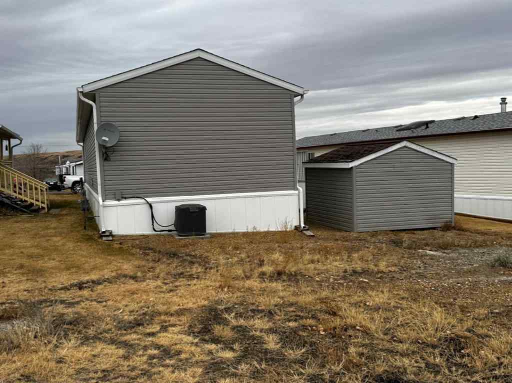 MLS&reg; # A2269170 - 84 Greenwood Villa   in Newcastle Drumheller, Mobile Open Houses
